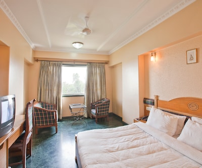 Hotel Brijwasi Royal